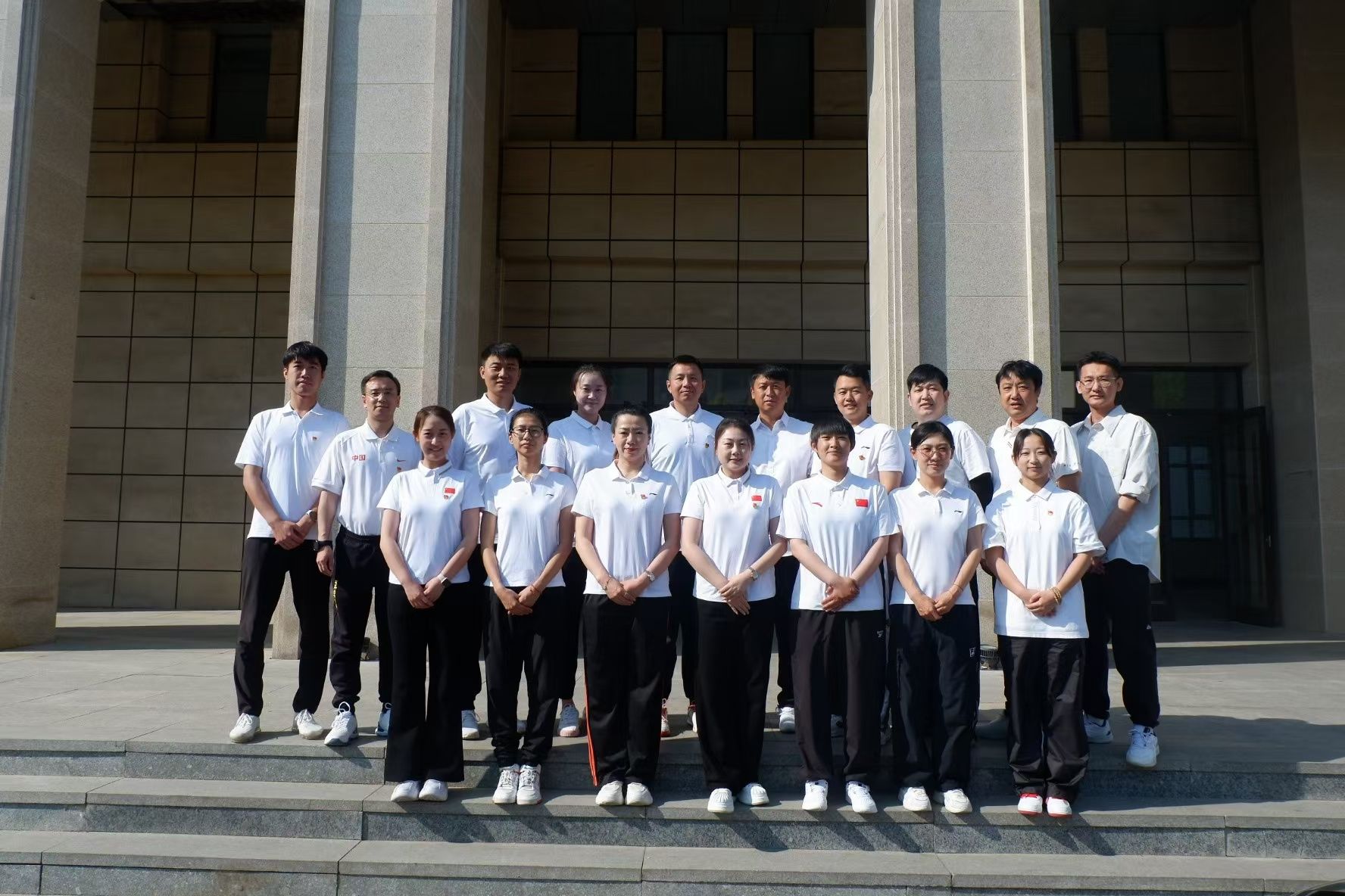 承担b体育官网新人权益公共体育教学与